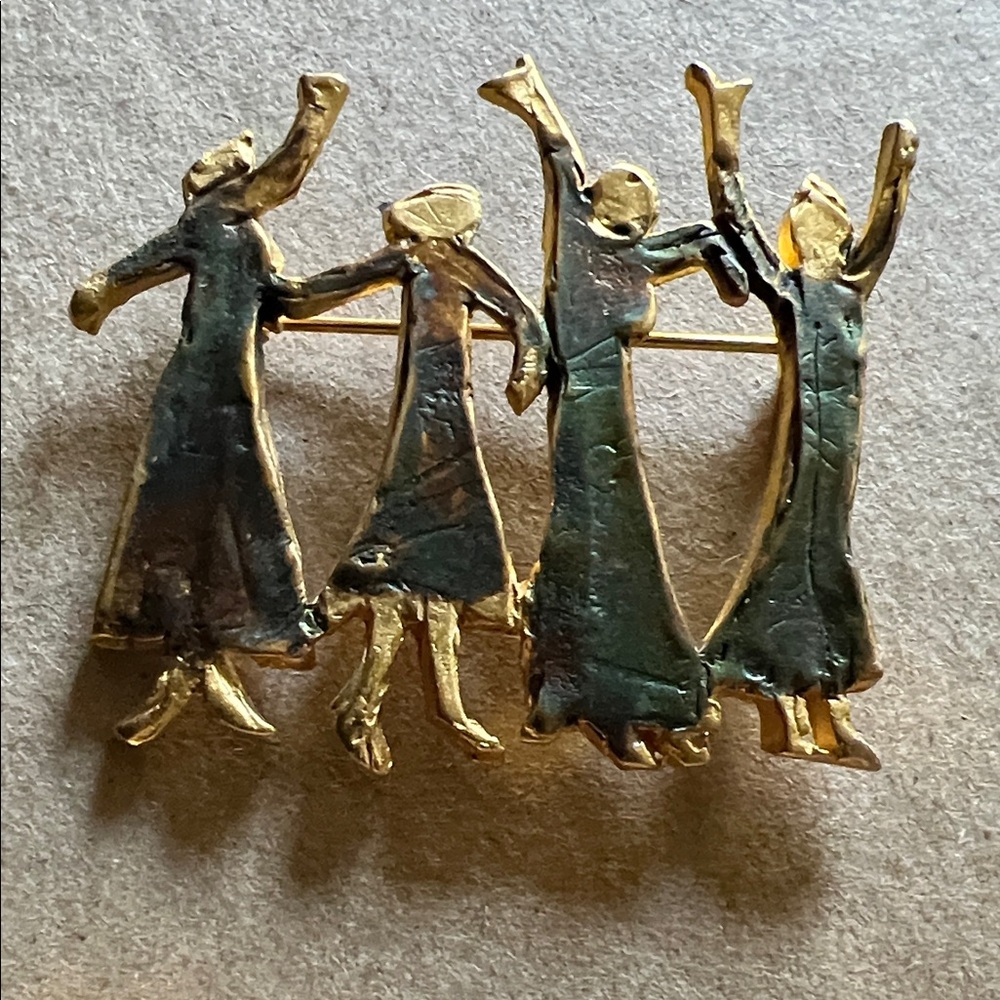 Gold-tone Dancing Figures Brooch Vintage